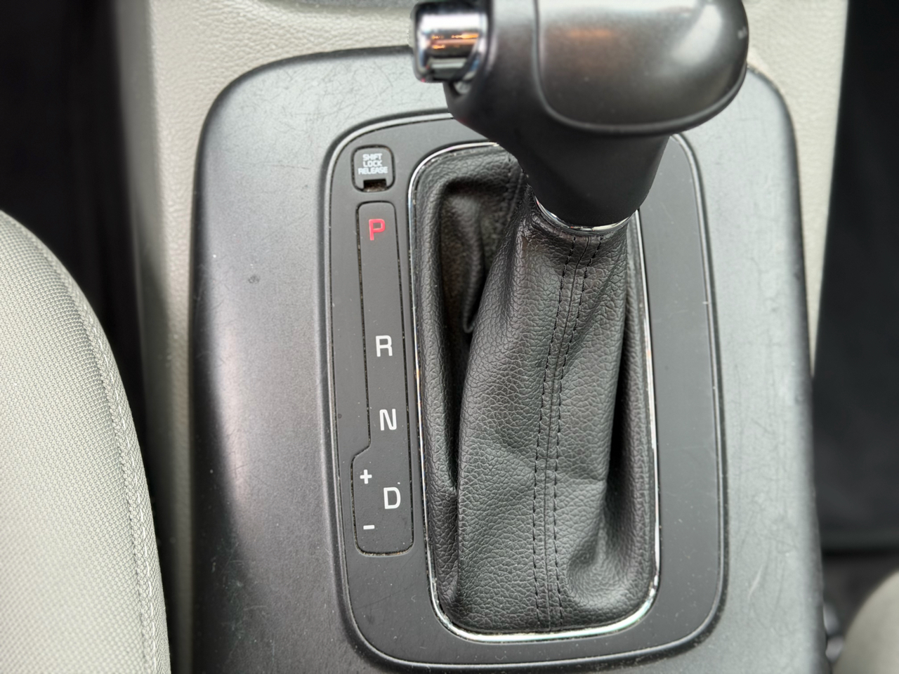 Kia Forte 5-Door  2015