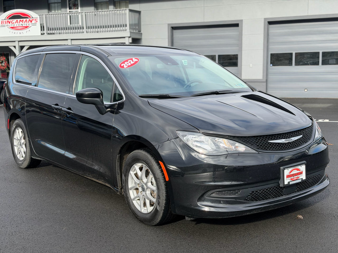 Chrysler Voyager  2024