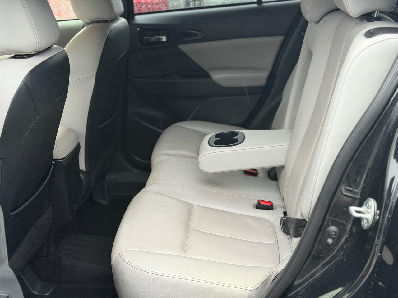 Mitsubishi Eclipse Cross  2024