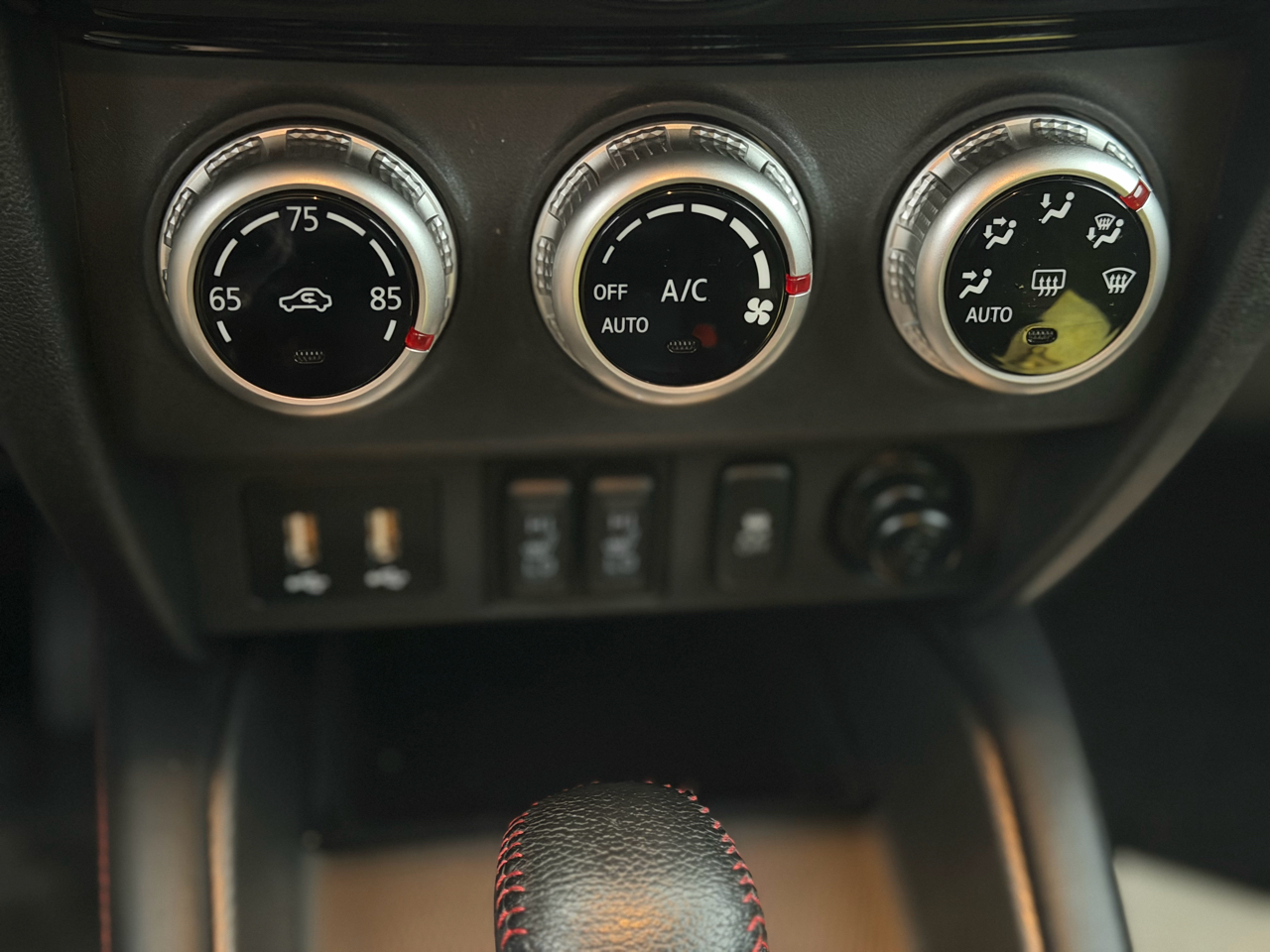 Mitsubishi Outlander Sport  2022