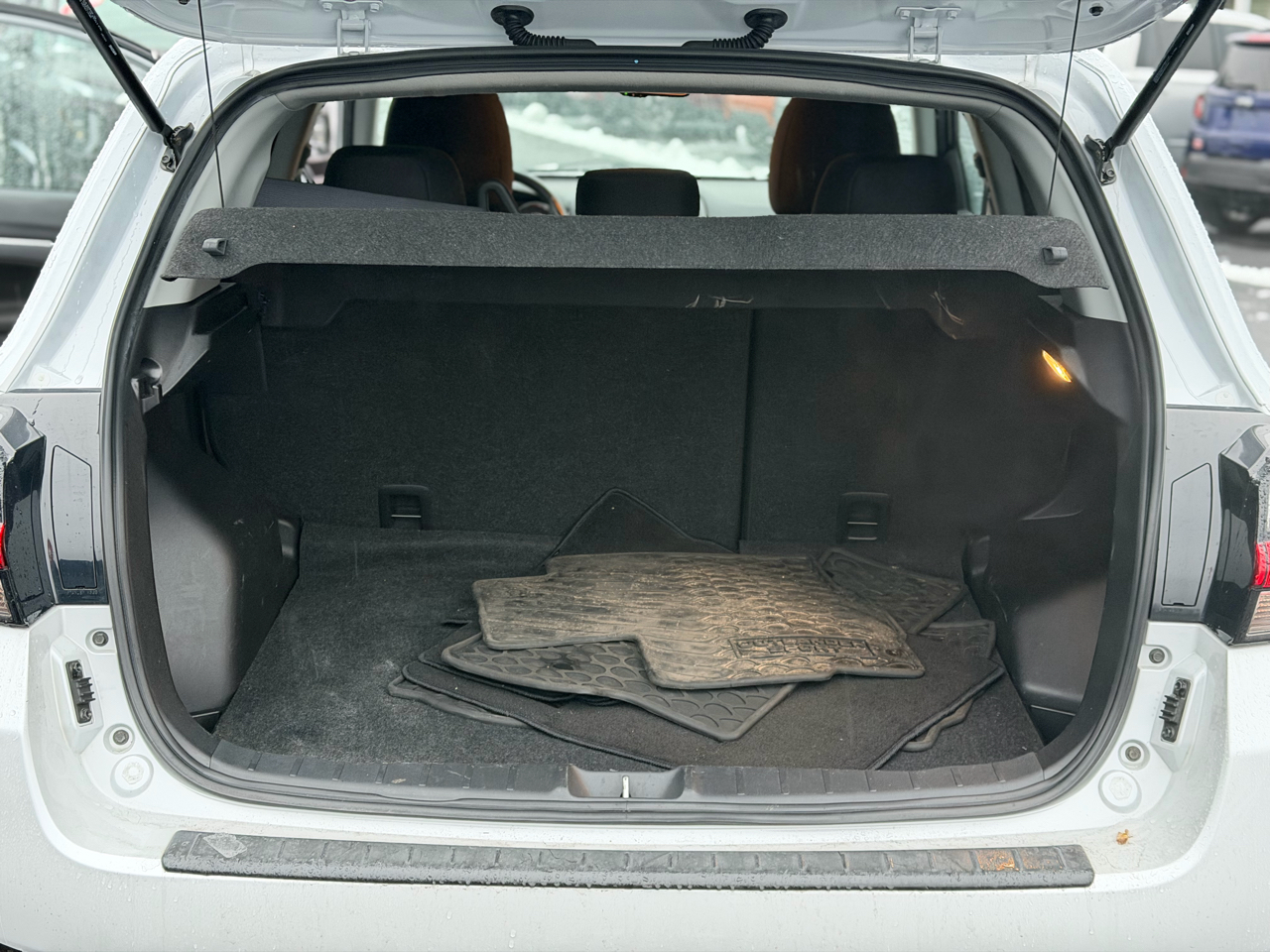 Mitsubishi Outlander Sport  2022