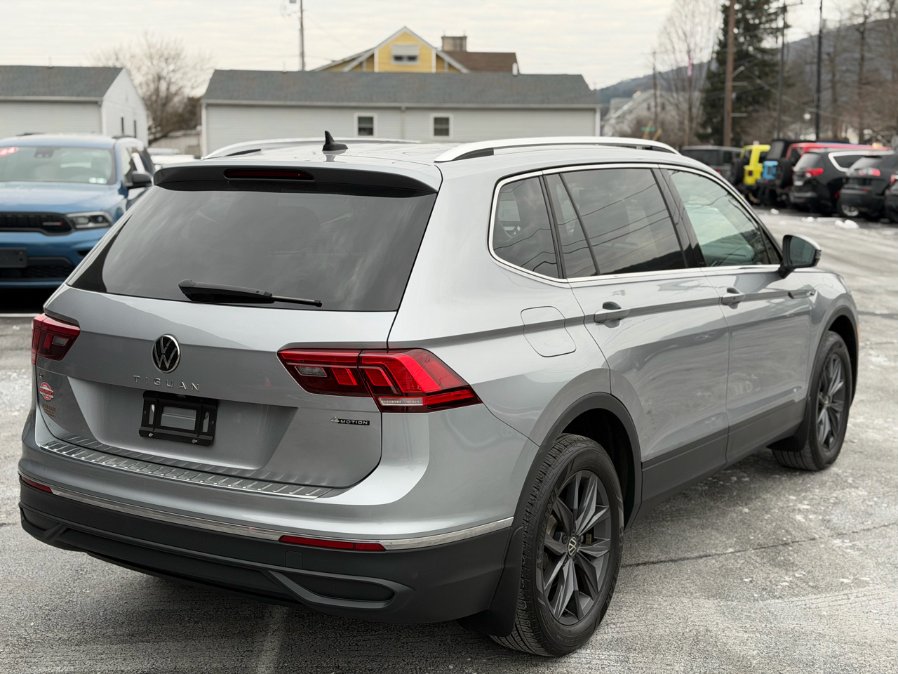 Volkswagen Tiguan  2023