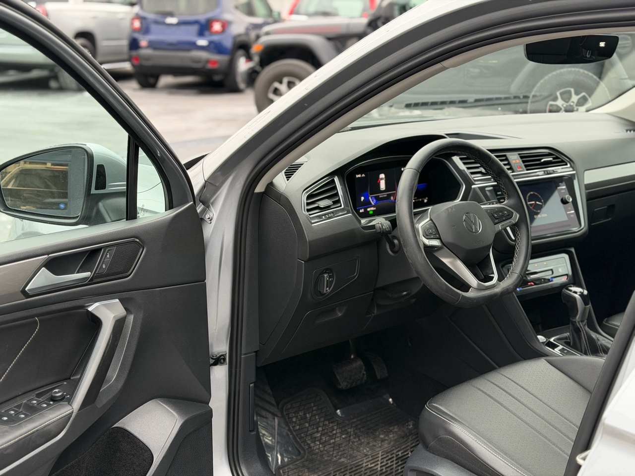 Volkswagen Tiguan  2023