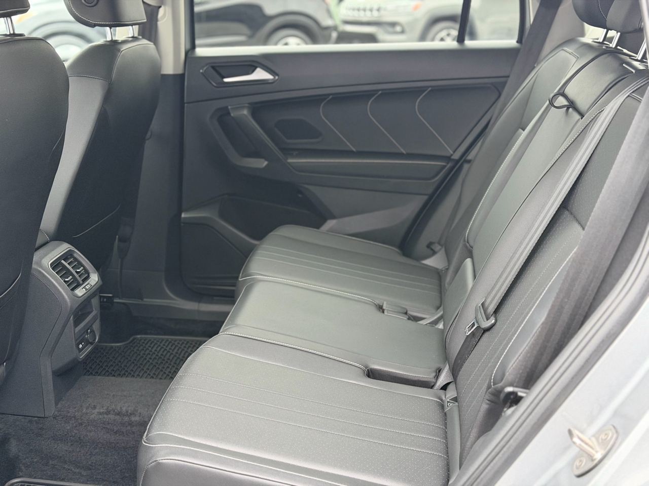 Volkswagen Tiguan  2023