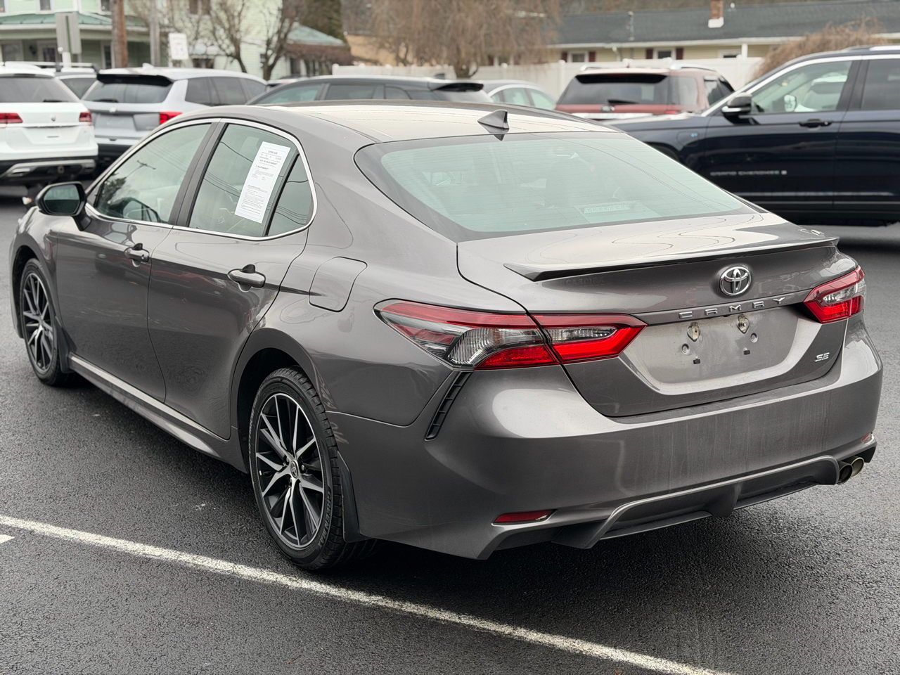 Toyota Camry  2021