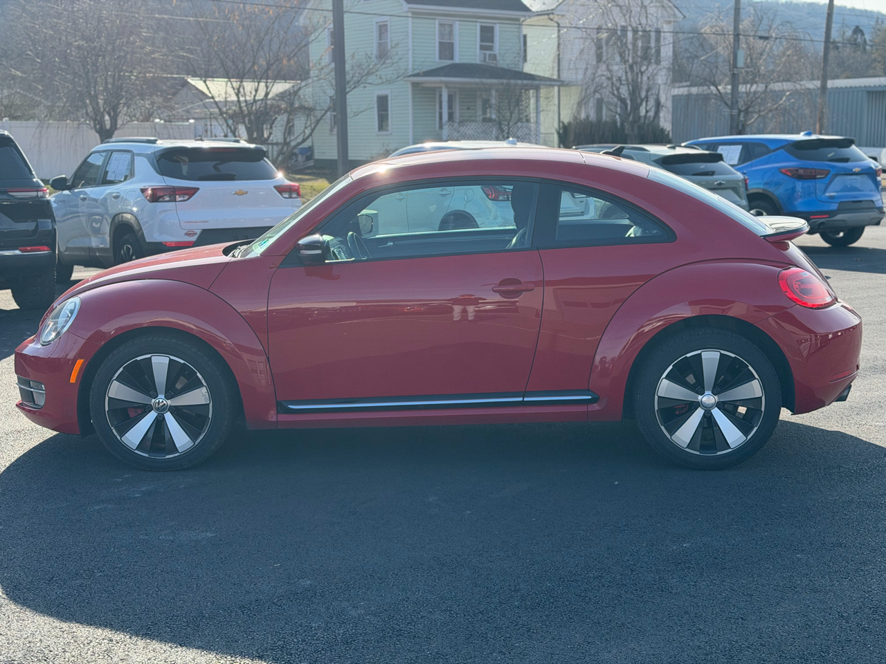 Volkswagen Beetle  2012