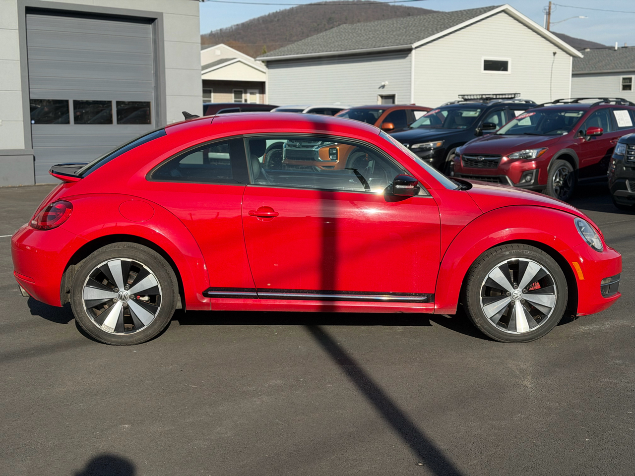 Volkswagen Beetle  2012