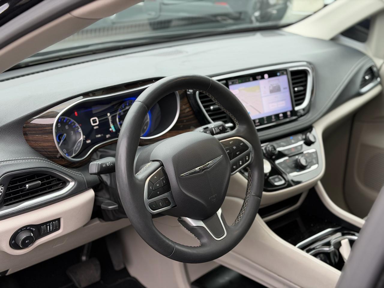 Chrysler Pacifica  2023