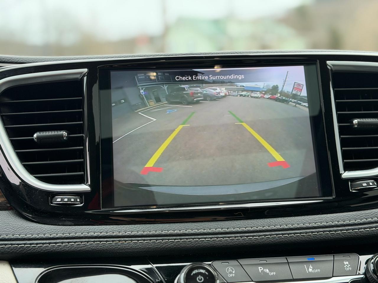 Chrysler Pacifica  2023