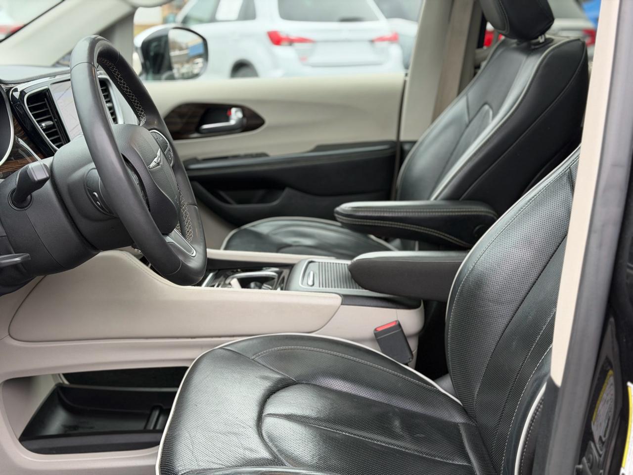 Chrysler Pacifica  2023