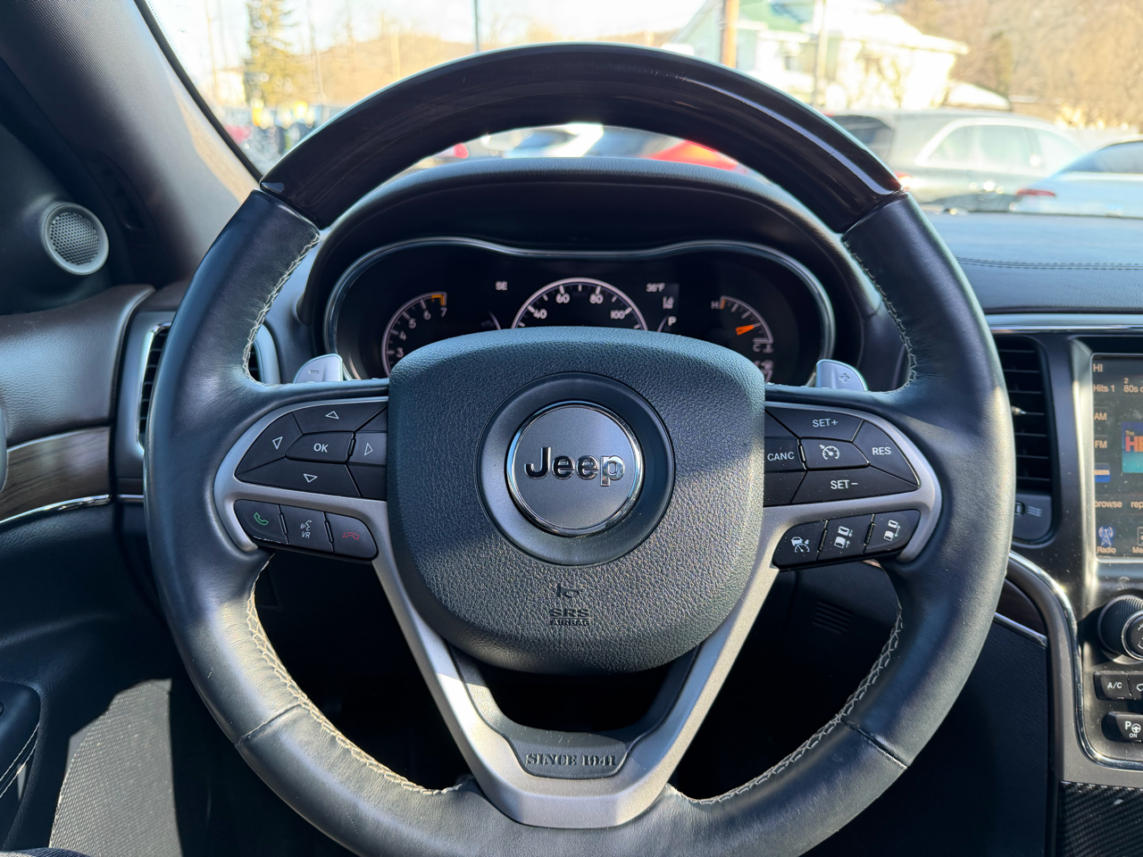 Jeep Grand Cherokee  2017