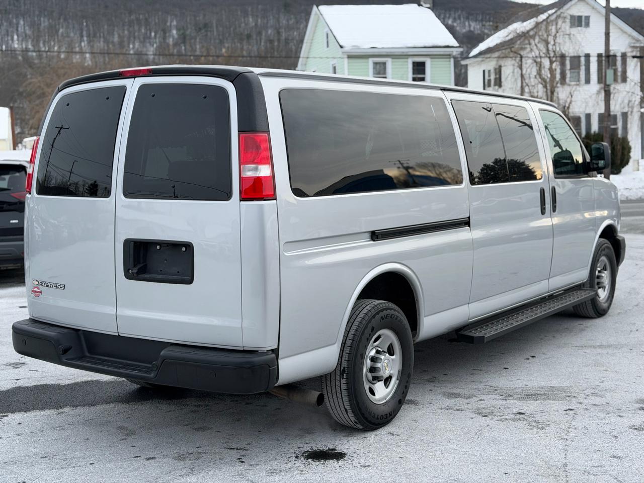 Chevrolet Express  2020