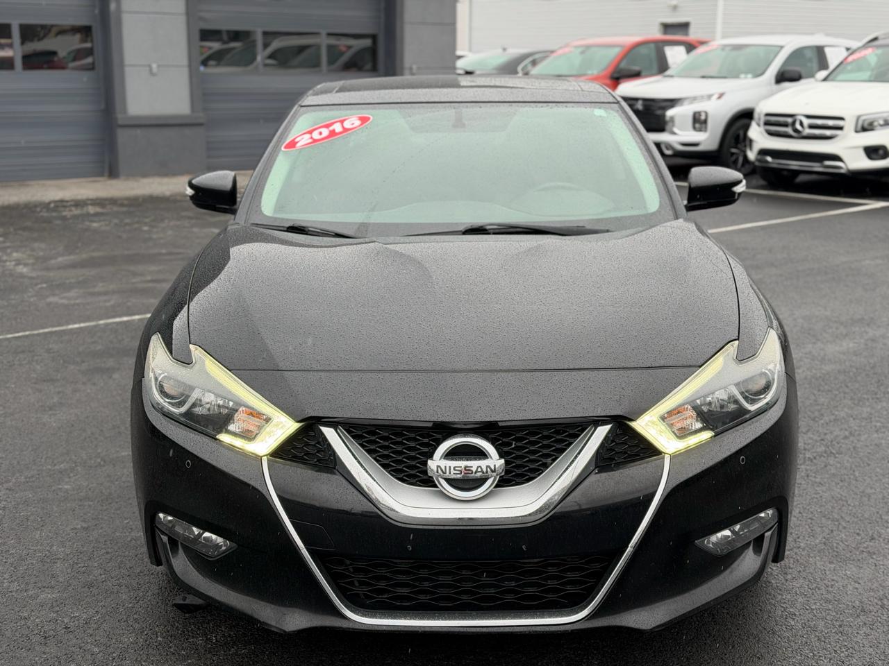 Nissan Maxima  2016