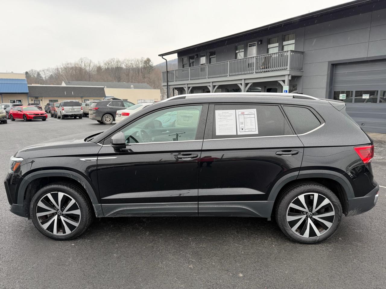 Volkswagen Taos  2022