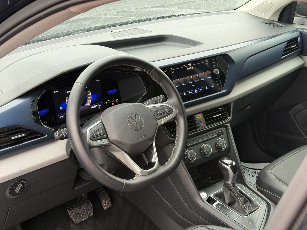 Volkswagen Taos  2022