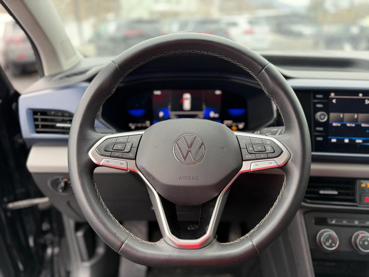 Volkswagen Taos  2022