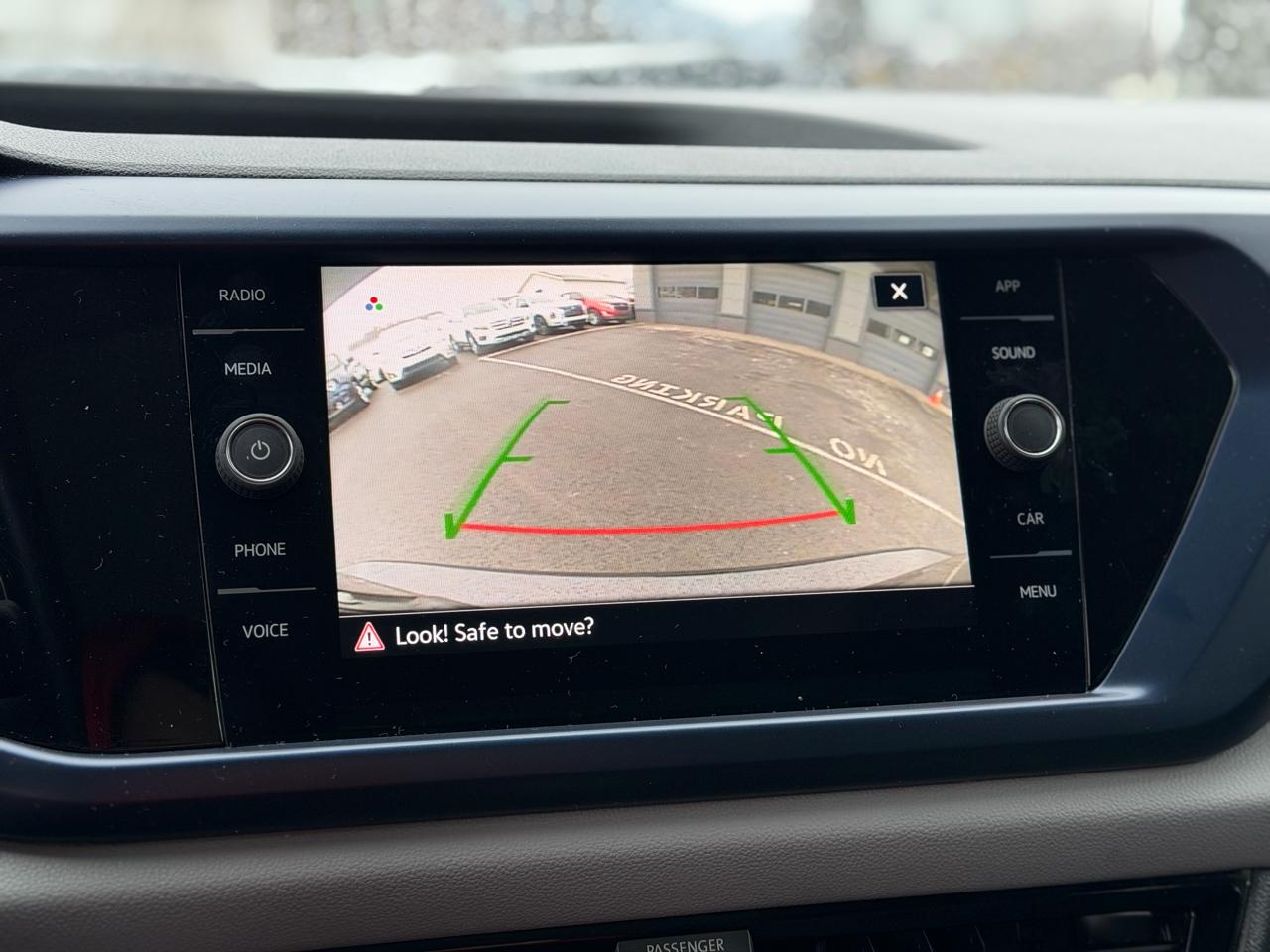 Volkswagen Taos  2022