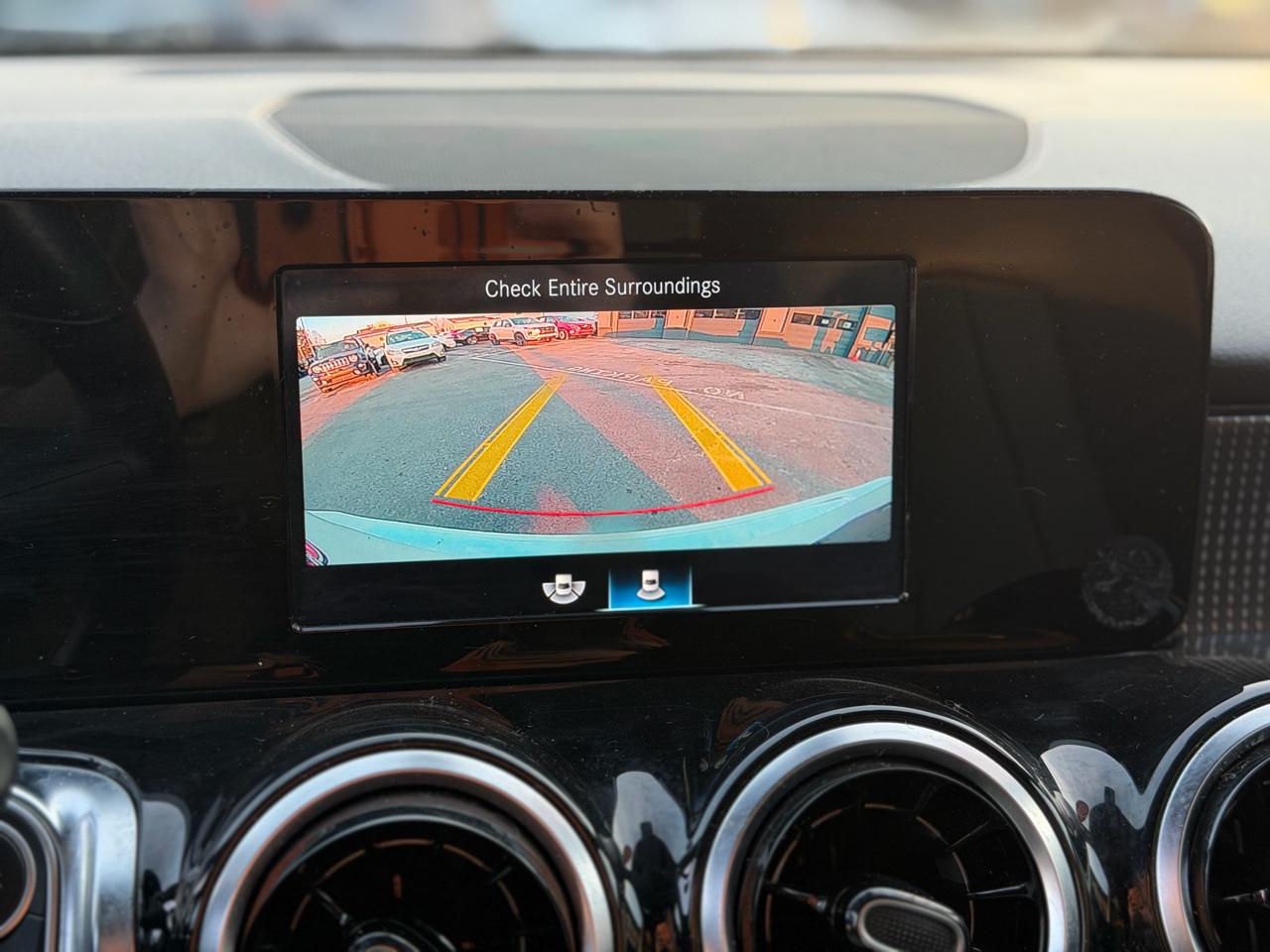 Mercedes-Benz GLB-Class  2020