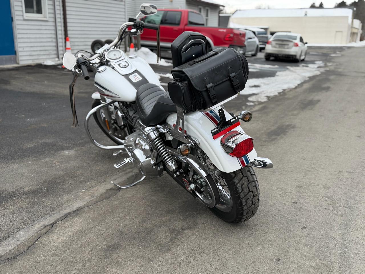 Harley-Davidson FXD35  2006