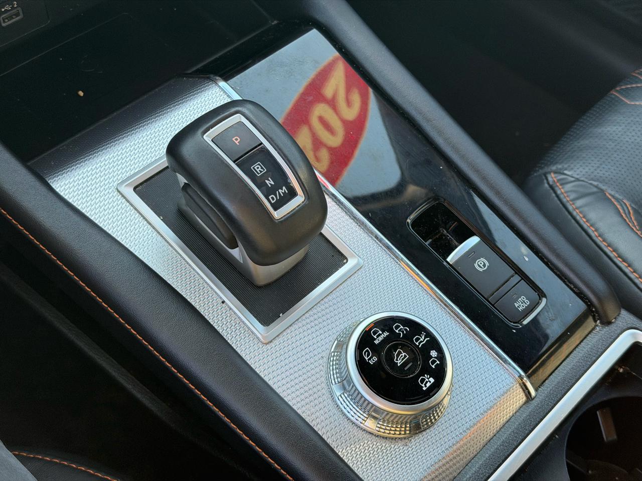 Mitsubishi Outlander  2022