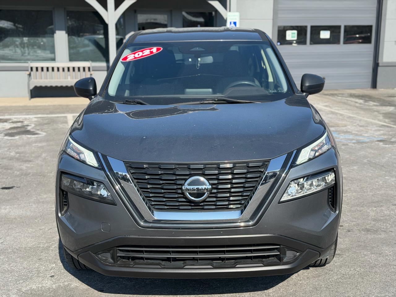Nissan Rogue  2021