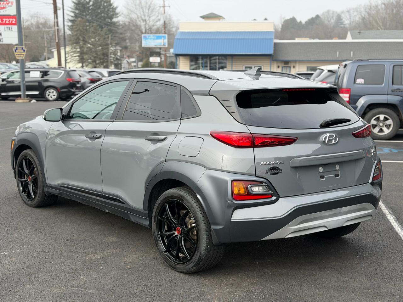 Hyundai Kona  2021