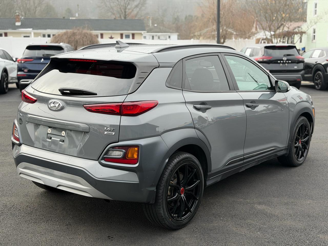 Hyundai Kona  2021