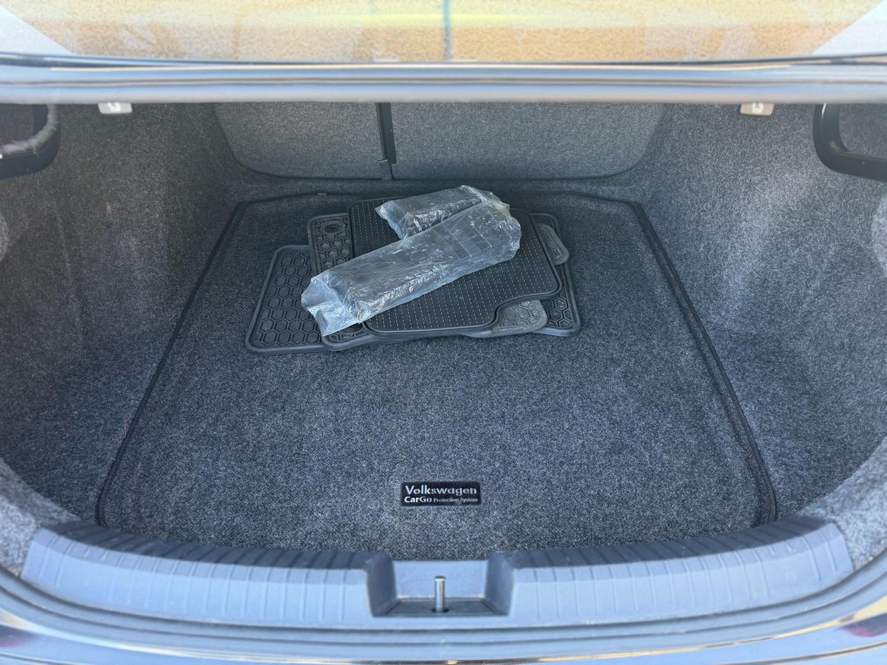 Volkswagen Jetta  2021