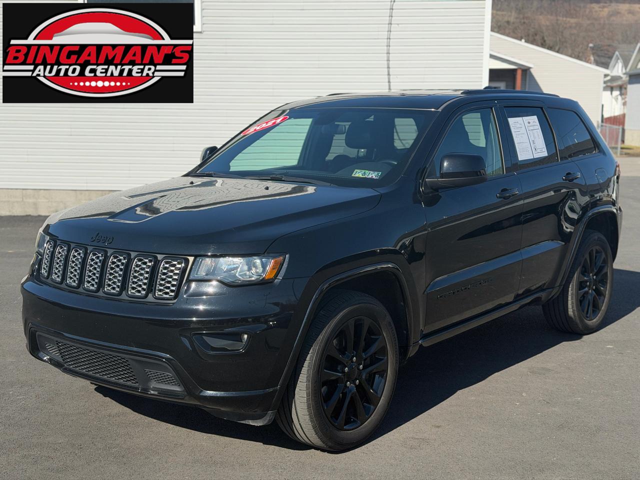 2021 Jeep Grand Cherokee LAREDO E