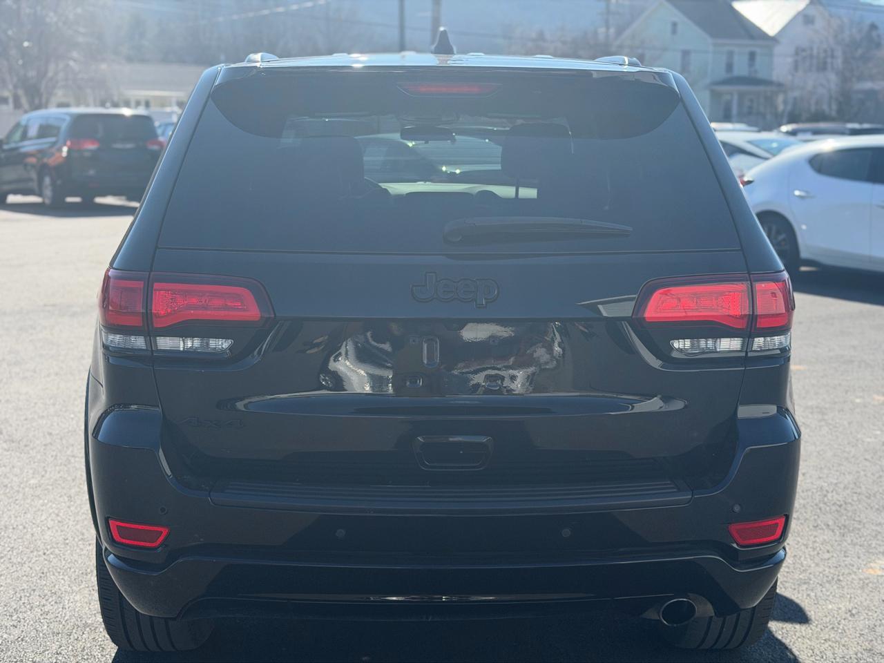 Jeep Grand Cherokee  2021