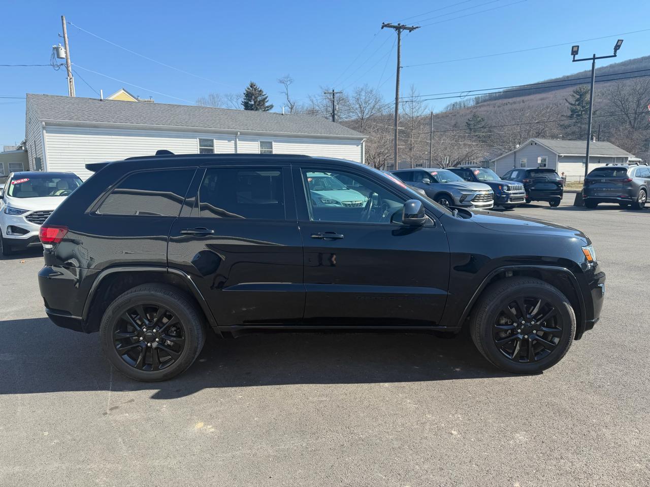 Jeep Grand Cherokee  2021