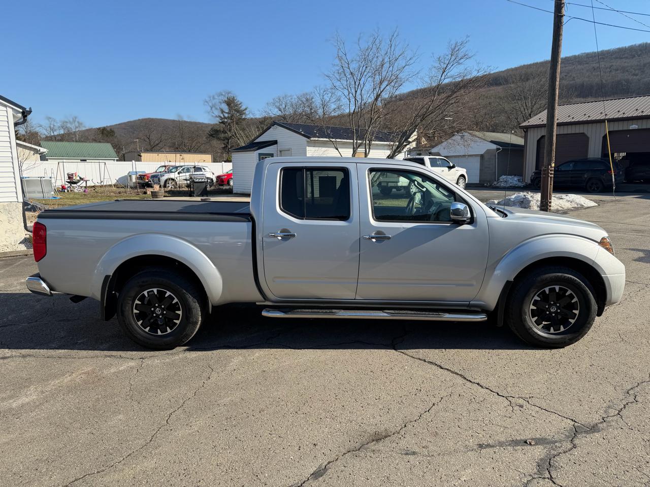 Nissan Frontier  2014