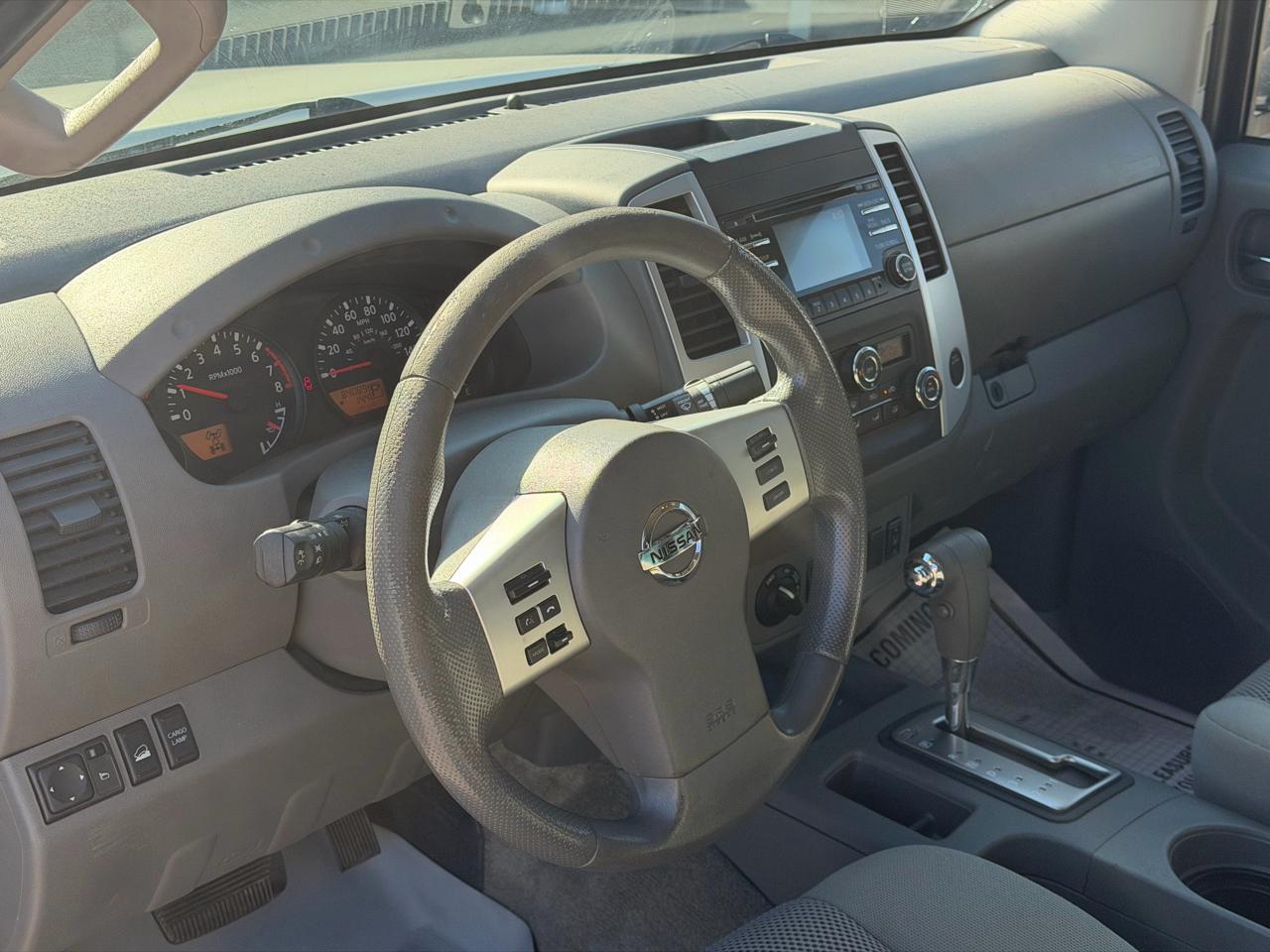 Nissan Frontier  2014