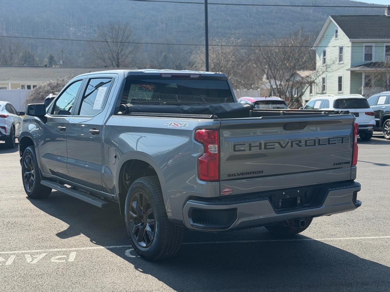 Chevrolet Silverado 1500  2021