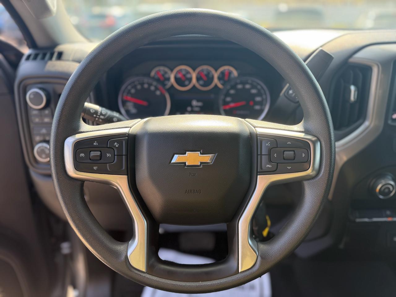 Chevrolet Silverado 1500  2021