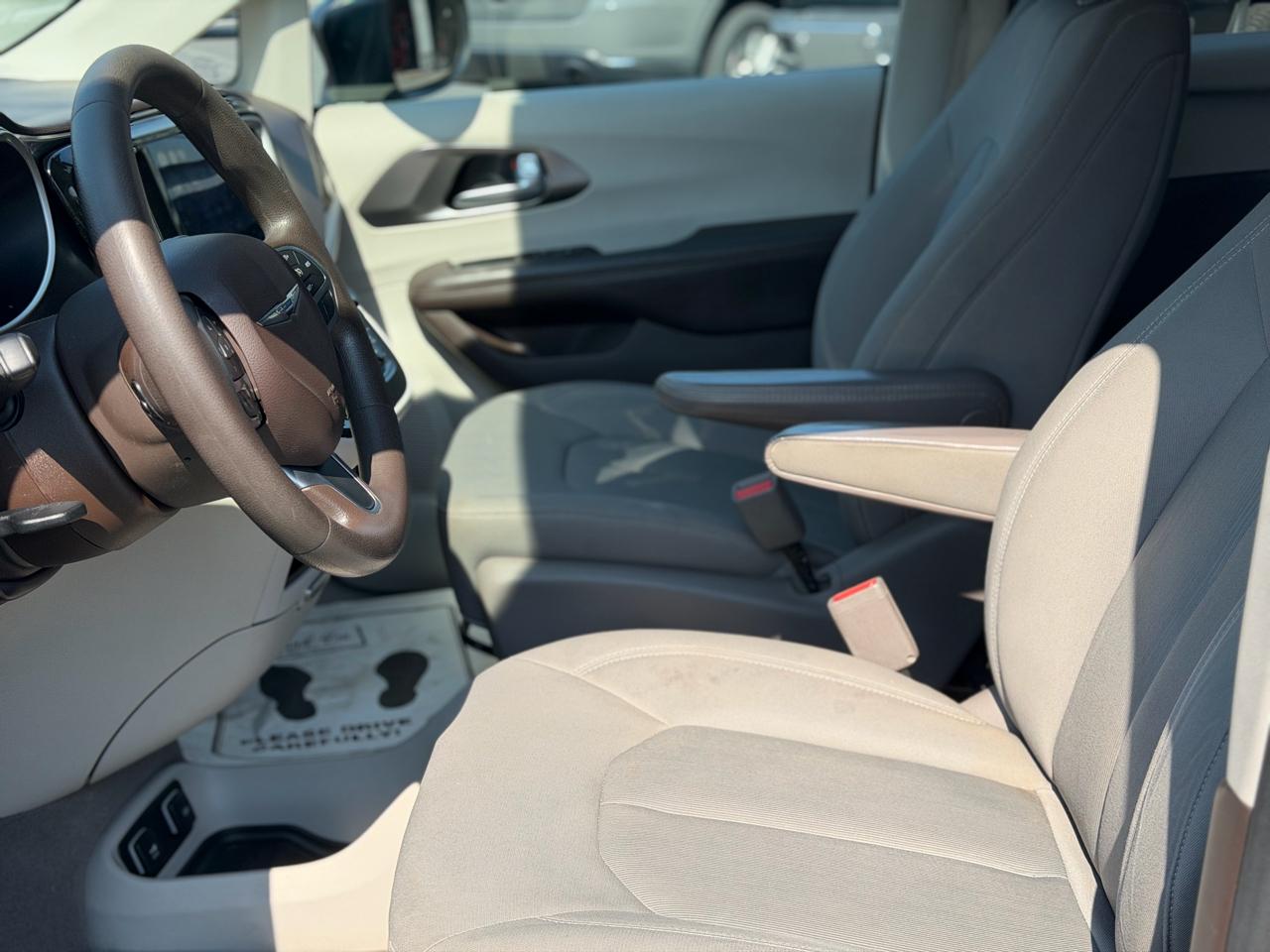 Chrysler Pacifica  2017