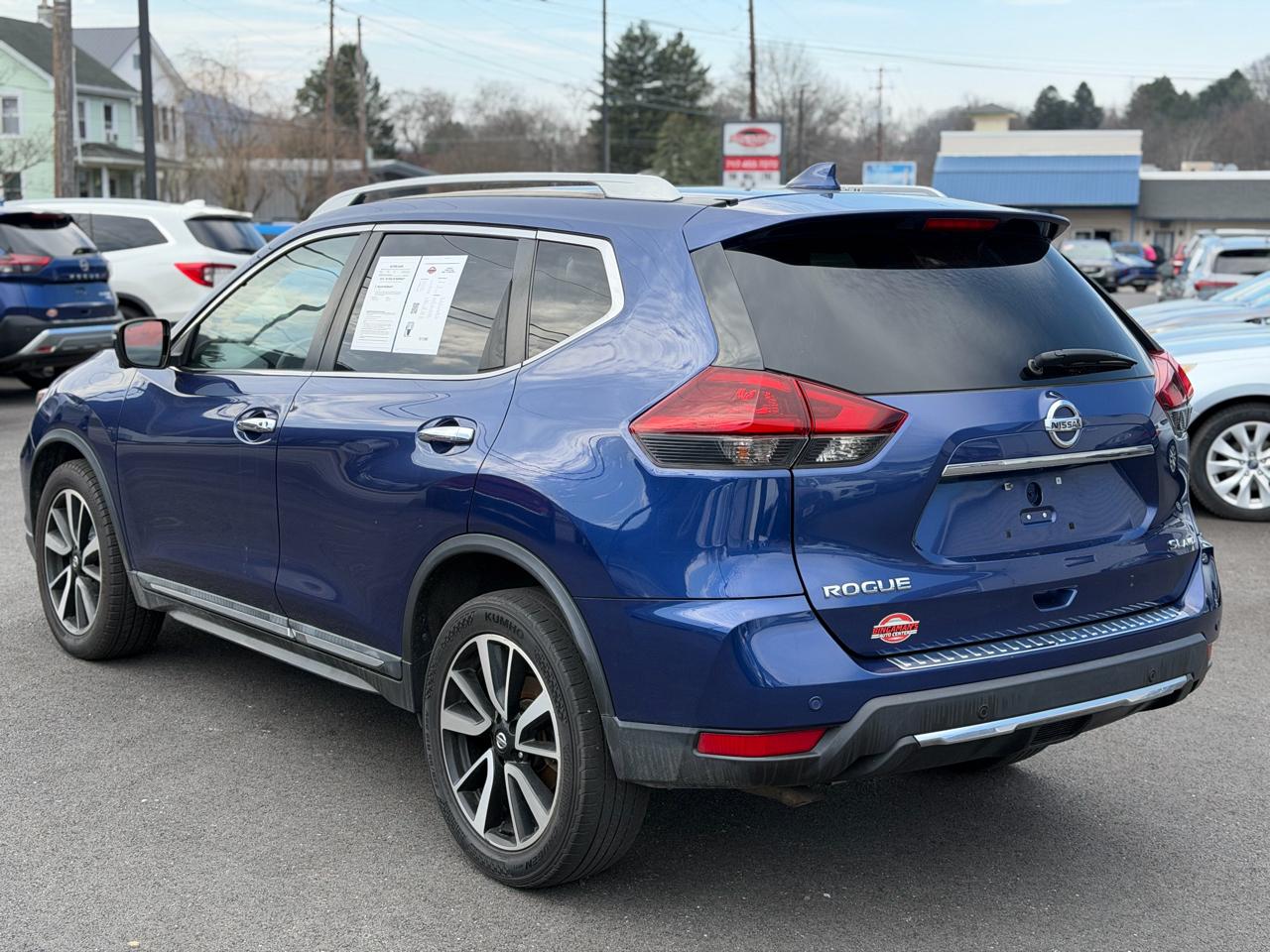 Nissan Rogue  2020