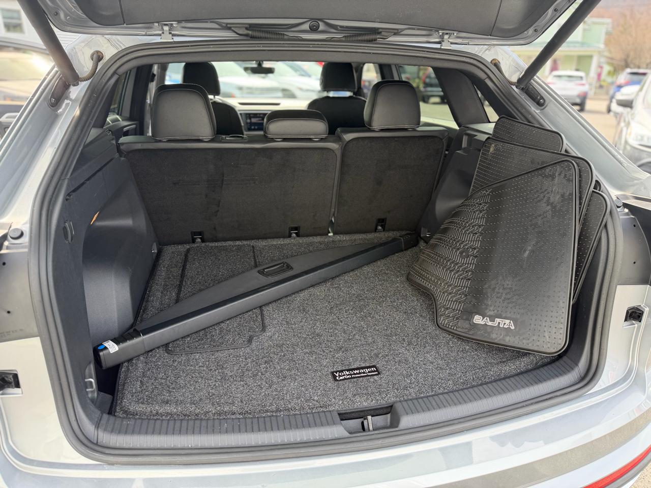 Volkswagen Atlas Cross Sport  2021