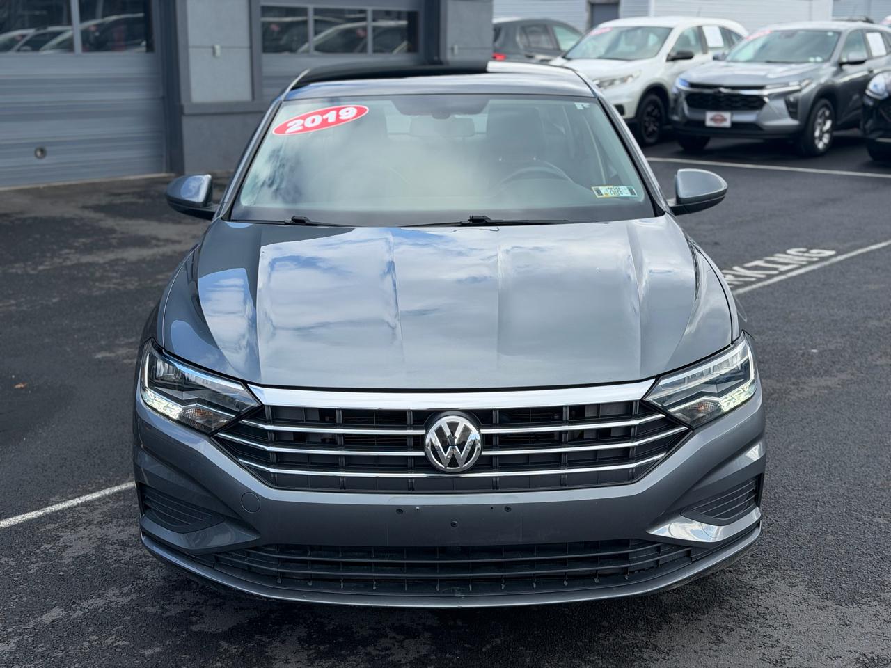 Volkswagen Jetta  2019