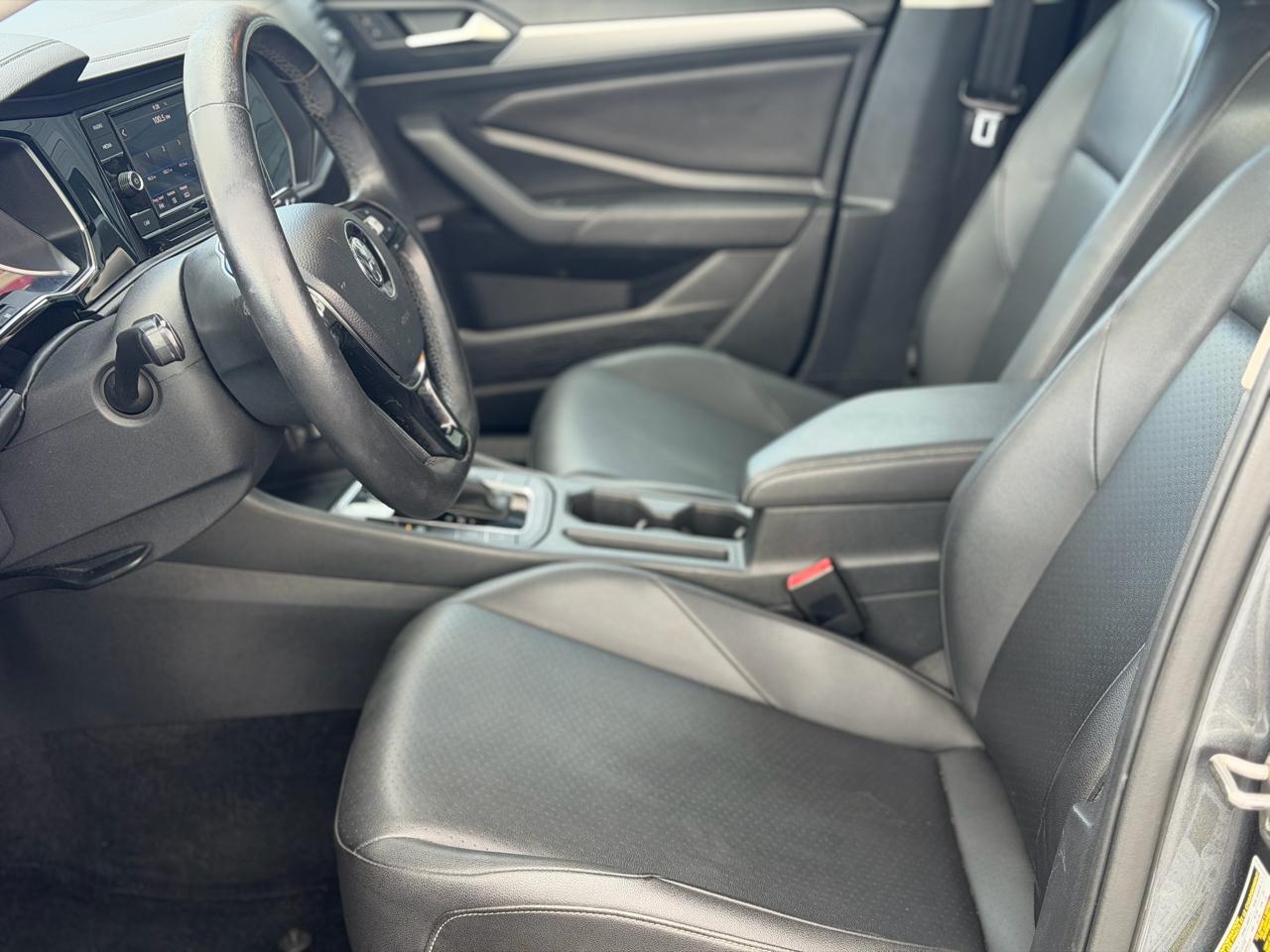 Volkswagen Jetta  2019