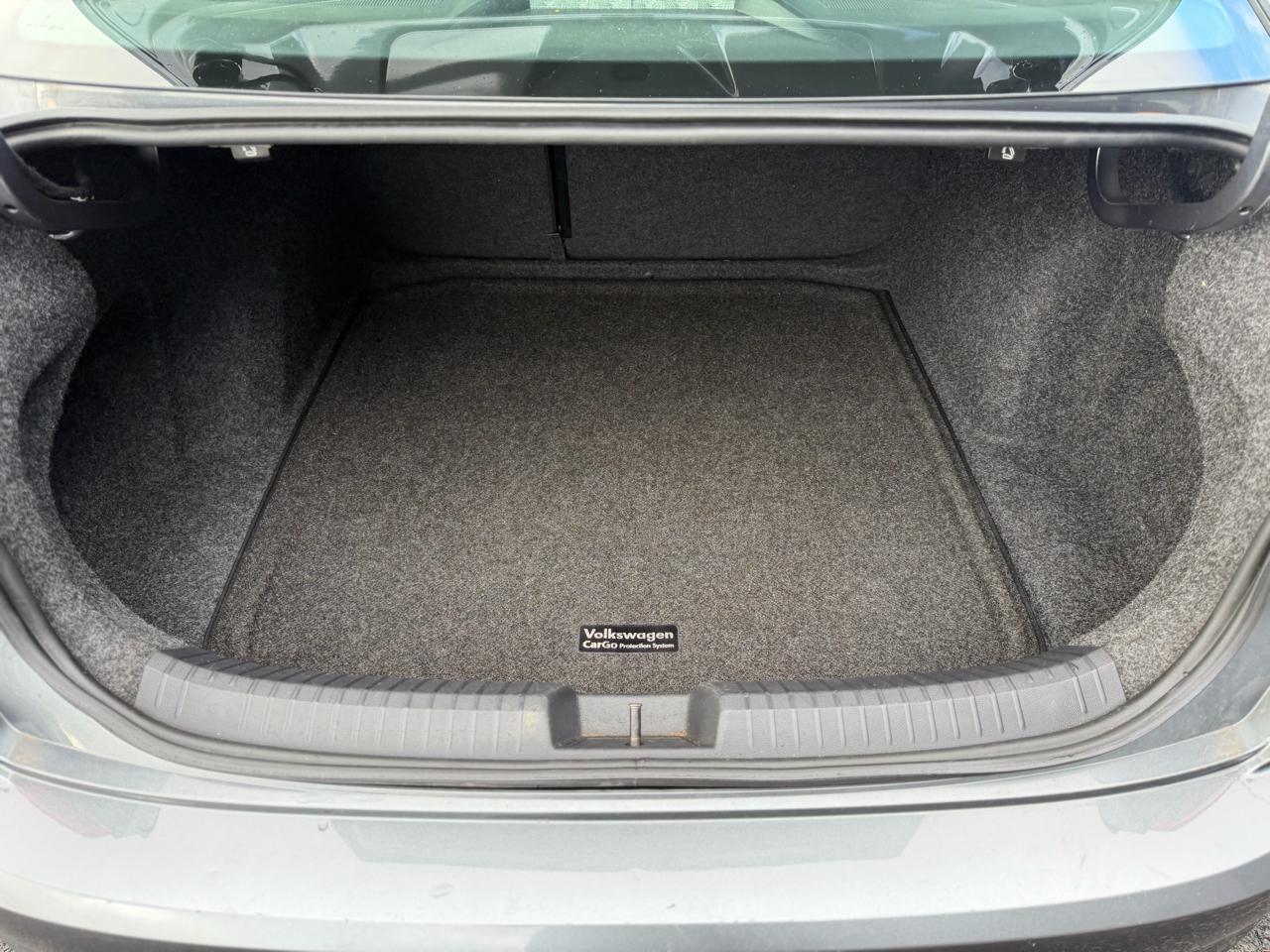 Volkswagen Jetta  2019