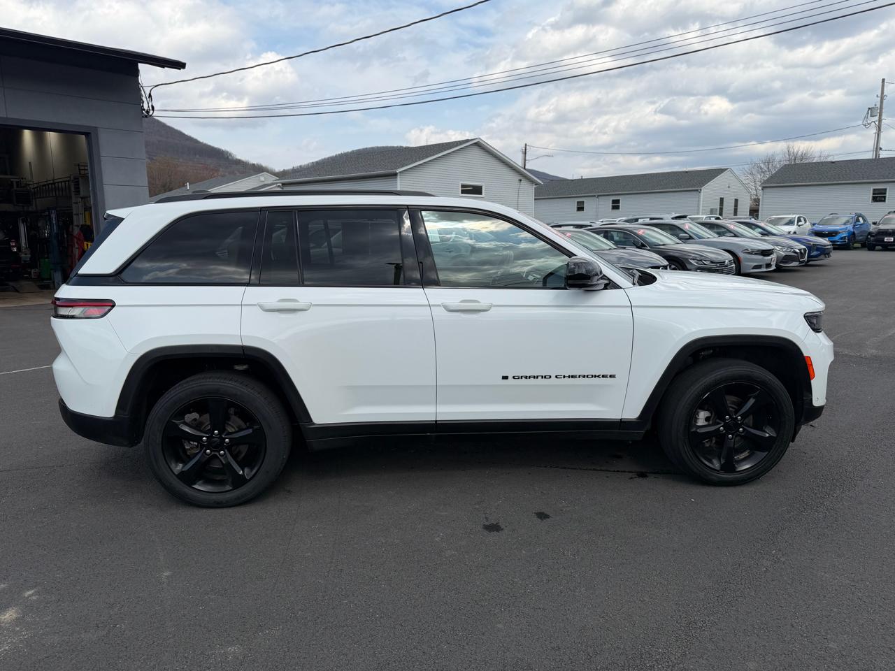 Jeep Grand Cherokee  2023