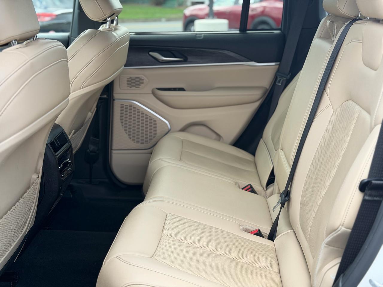 Jeep Grand Cherokee  2023