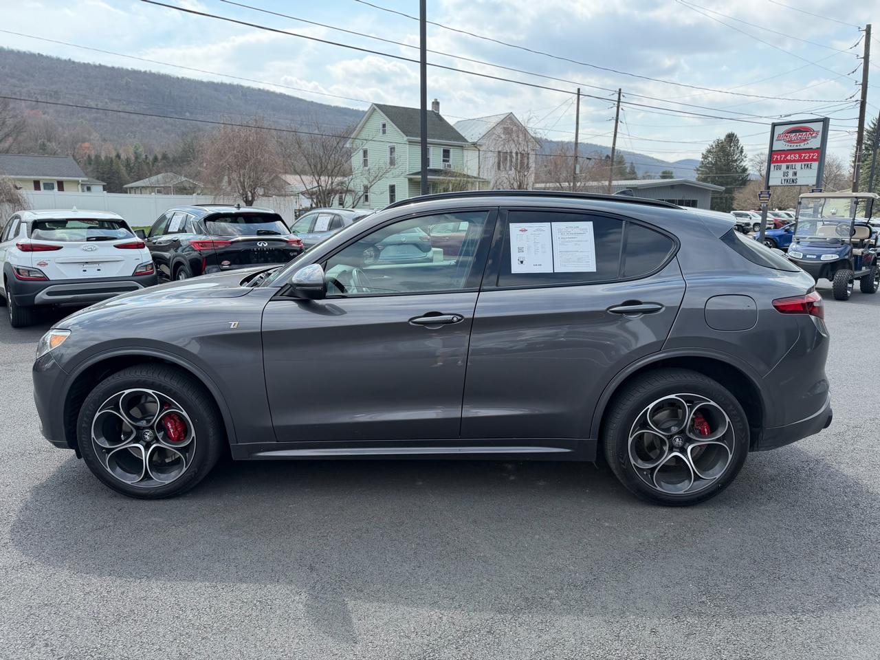 Alfa Romeo Stelvio  2023