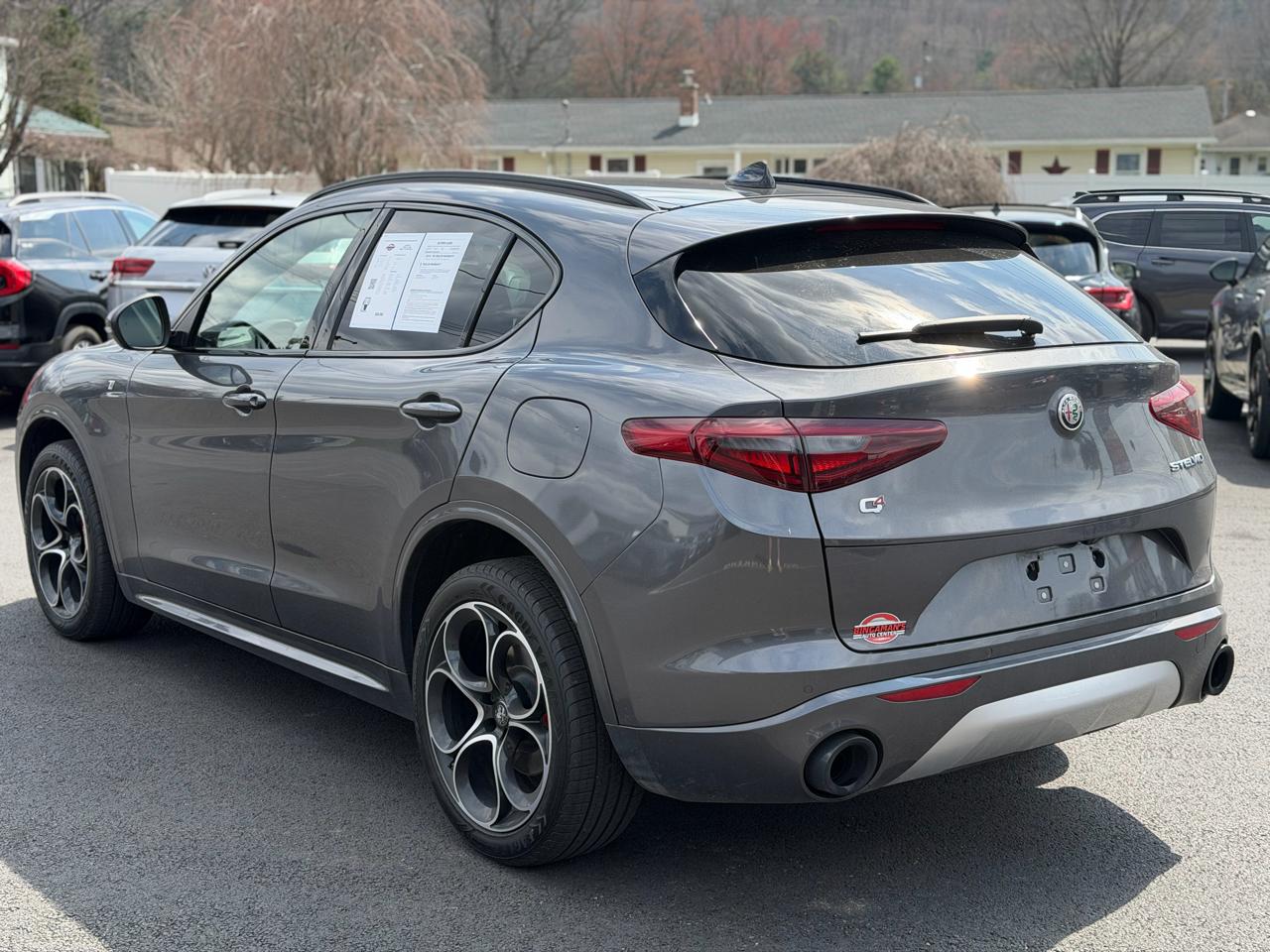 Alfa Romeo Stelvio  2023