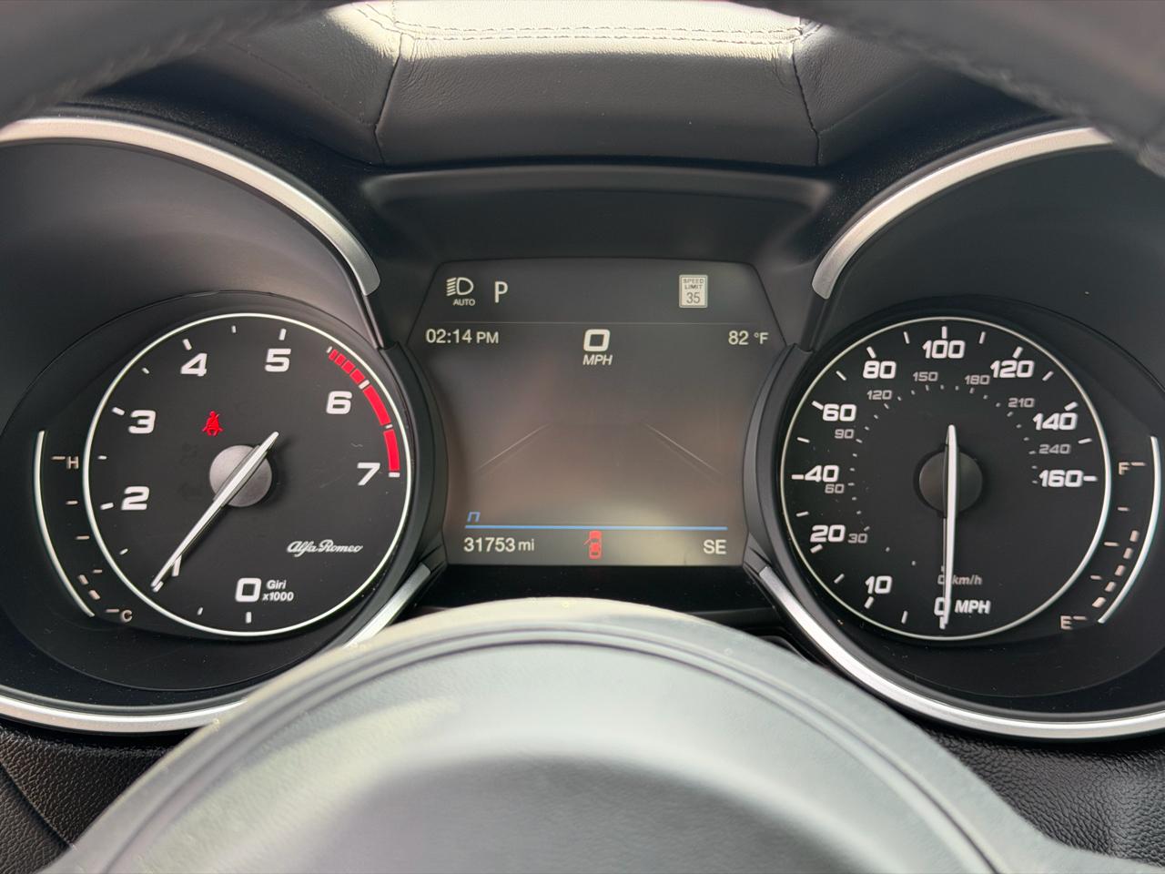 Alfa Romeo Stelvio  2023