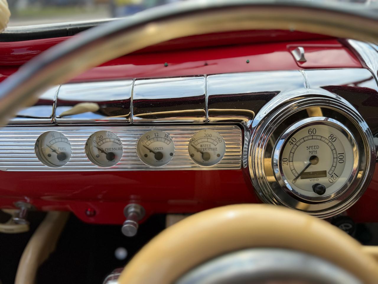 Ford Super Deluxe  1948