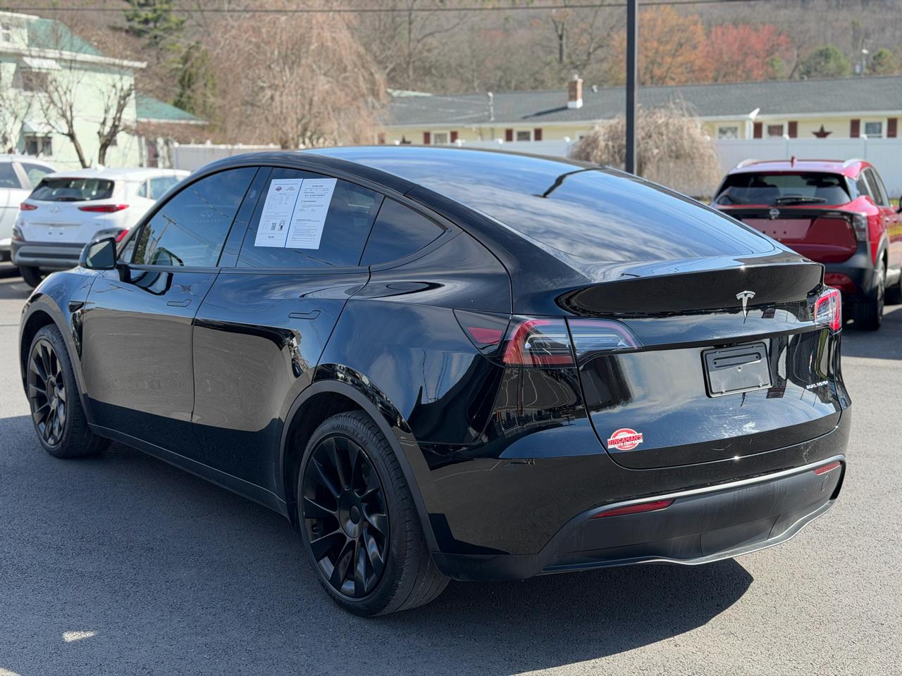 Tesla Model Y  2023