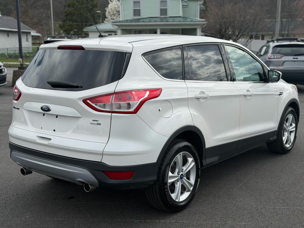Ford Escape  2013