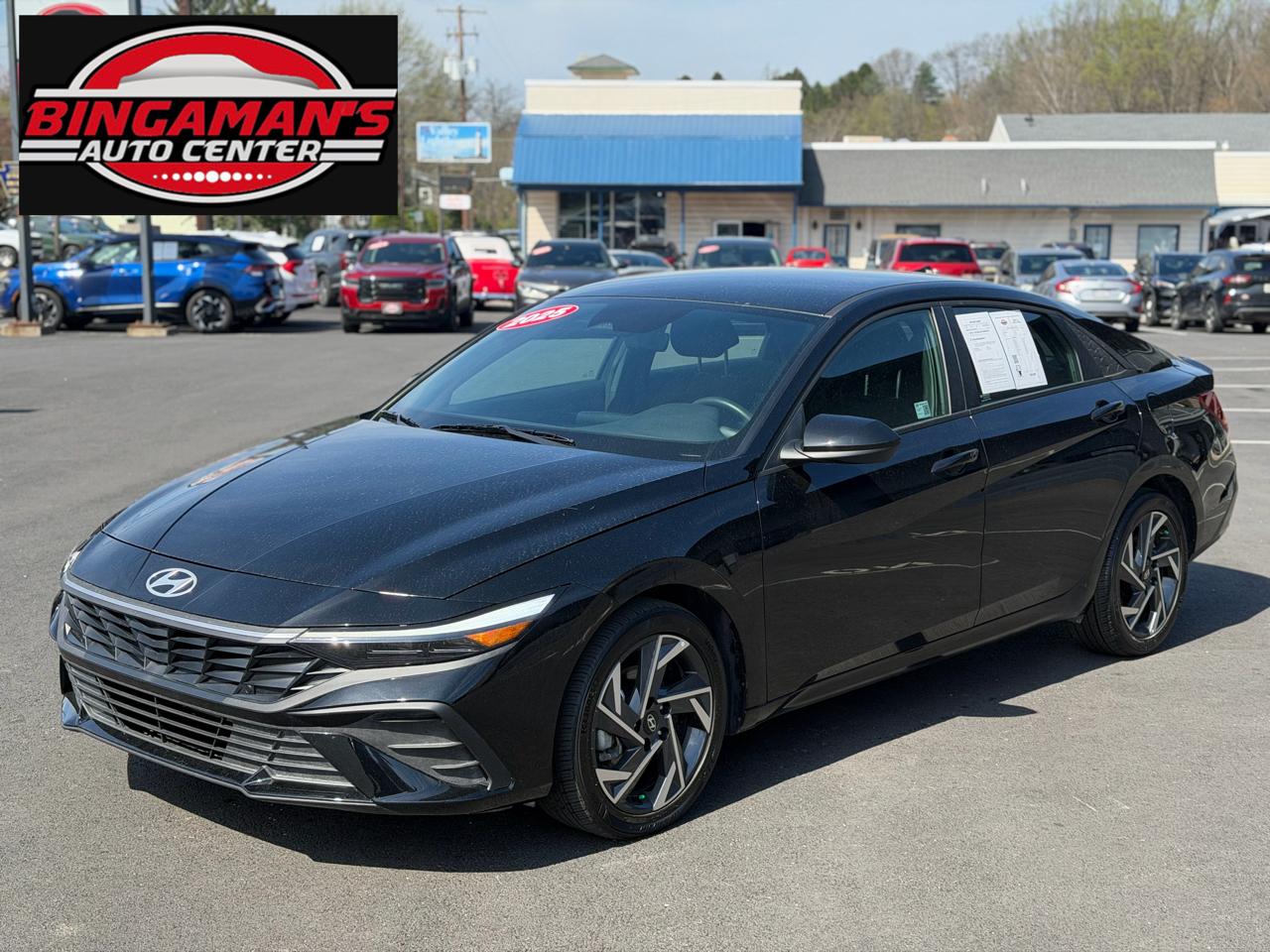 Hyundai Elantra  2025